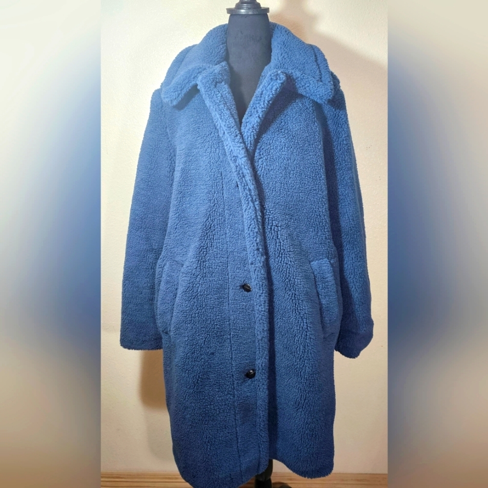 GAP Women's Blue Teddy Coat - L